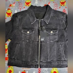 NWT Paige cropped relaxed black jean jacket size M - Vivienne